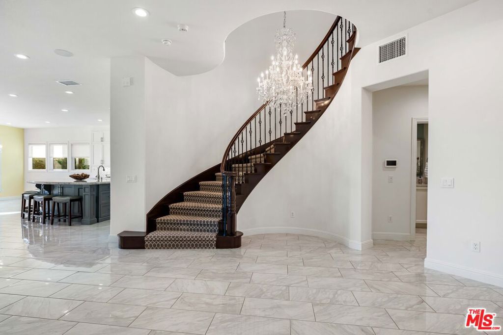 MLS #26859039 image #27