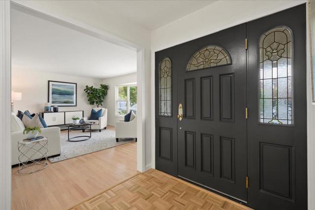 7156 Brooktree Way, San Jose CA: https://media.crmls.org/mediaz/d1ea38d3-01d5-4367-97ee-8959bc0e772e.jpg