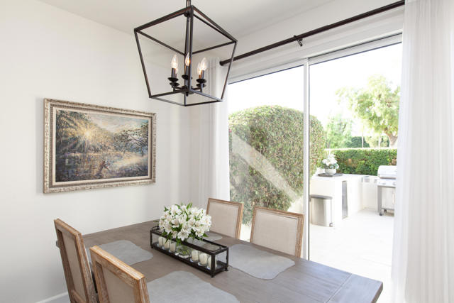 48225 Via Solana, La Quinta CA: https://media.crmls.org/mediaz/d1ea3ad0-7f04-42a8-af83-2a29950fea69.jpg