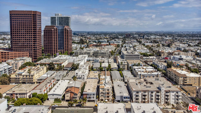 2 Bed Home for Sale in Los Angeles, California