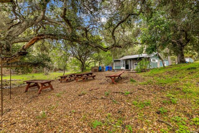 28750 Underwood Road, Salinas CA: https://media.crmls.org/mediaz/d1eb3ff2-544f-47ee-b2a4-46577869a74a.jpg