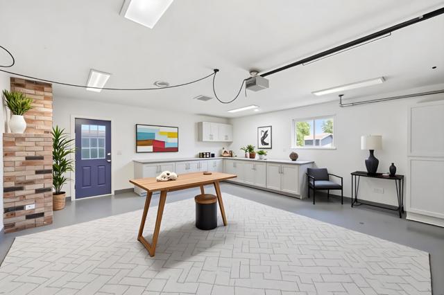 3405 Bellevue Drive, Modesto CA: https://media.crmls.org/mediaz/d1ed2fa9-a96a-4c88-8da3-34afe364b483.jpg