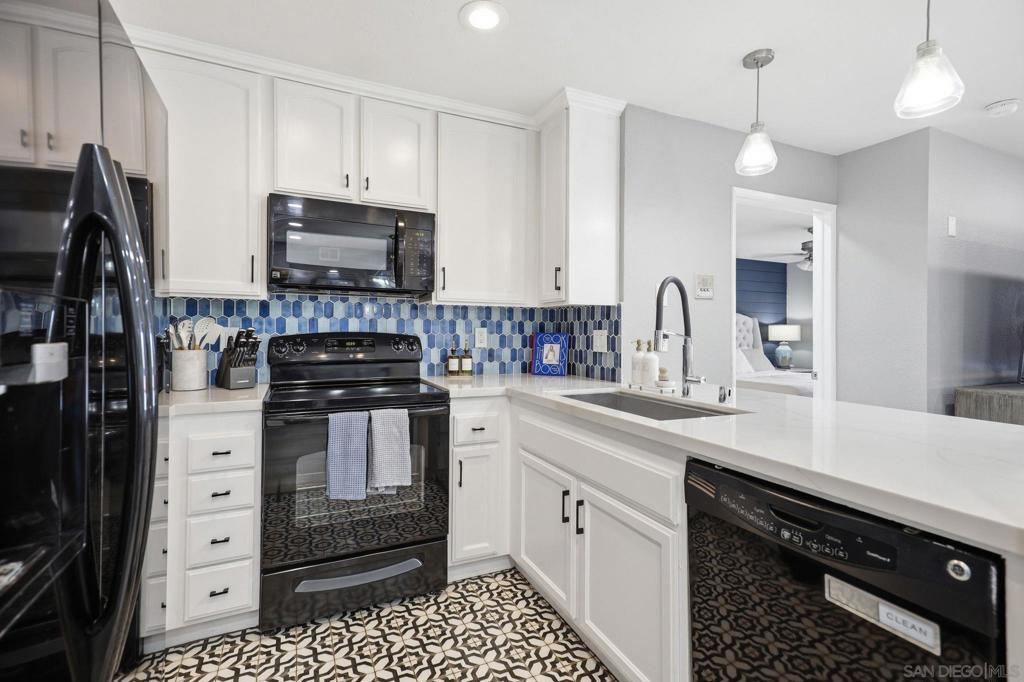 6717 Friars Rd - photo 9