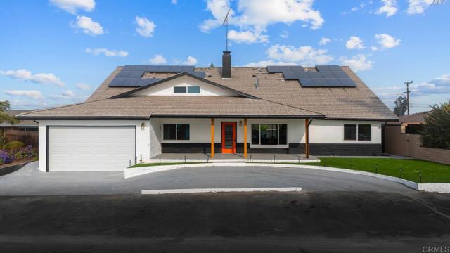 1894 Wedgemere Road, El Cajon CA: https://media.crmls.org/mediaz/d1ee2fb1-8af0-4f81-be73-e9ccb8fb7393.jpg