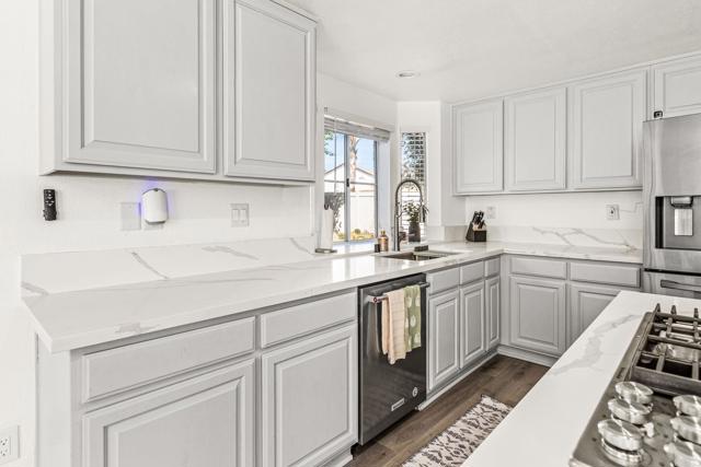 23843 Spring Branch Court, Murrieta CA: https://media.crmls.org/mediaz/d1eff6fb-1e01-4f68-8b2f-b1ffb5c8bc1d.jpg