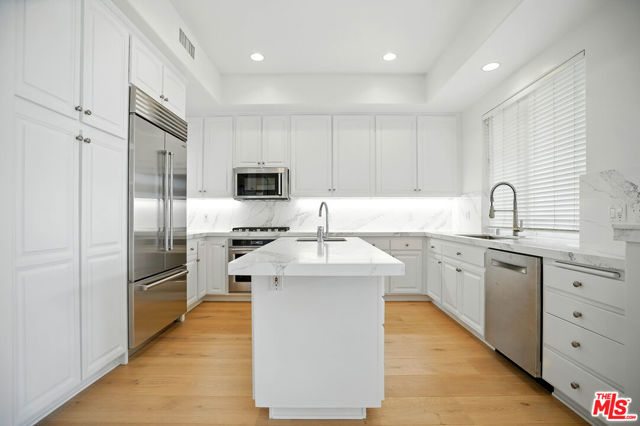 6440 Lunita Road, Malibu CA: https://media.crmls.org/mediaz/d1f03d7f-6bdd-4b04-9650-4f16289e1088.jpg