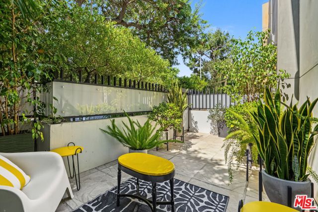 2 Bed Home for Sale in Los Angeles, California