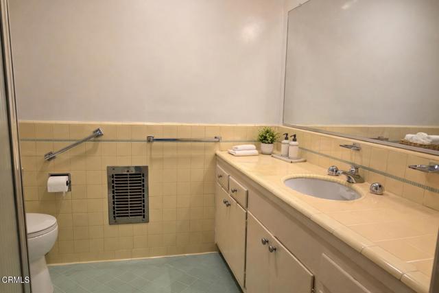 Detail Gallery Image 20 of 27 For 660 S Orange Grove Bld #F,  Pasadena,  CA 91105 - 2 Beds | 2 Baths