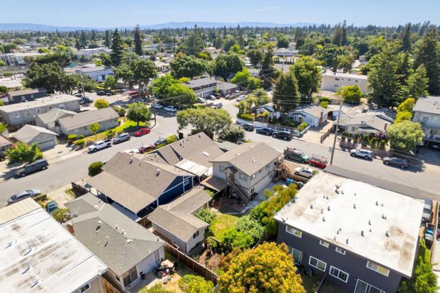 109 Dumbarton Avenue, Redwood City CA: https://media.crmls.org/mediaz/d1f17720-5bdb-4cc4-ba3f-95810253b15b.jpg
