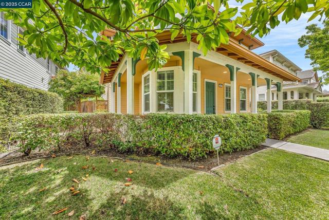 630 Oscar St, Vallejo CA: https://media.crmls.org/mediaz/d1f19430-47de-41d1-bec5-1f37410213ca.jpg