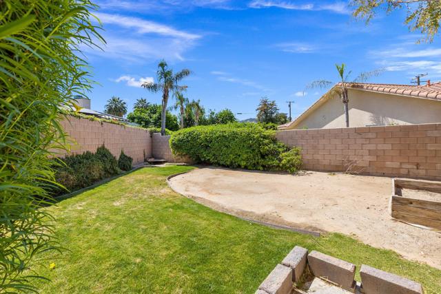 44476 Hazel Canyon Lane, Palm Desert CA: https://media.crmls.org/mediaz/d1f27c1a-ad34-409f-b212-9c9e78d24168.jpg