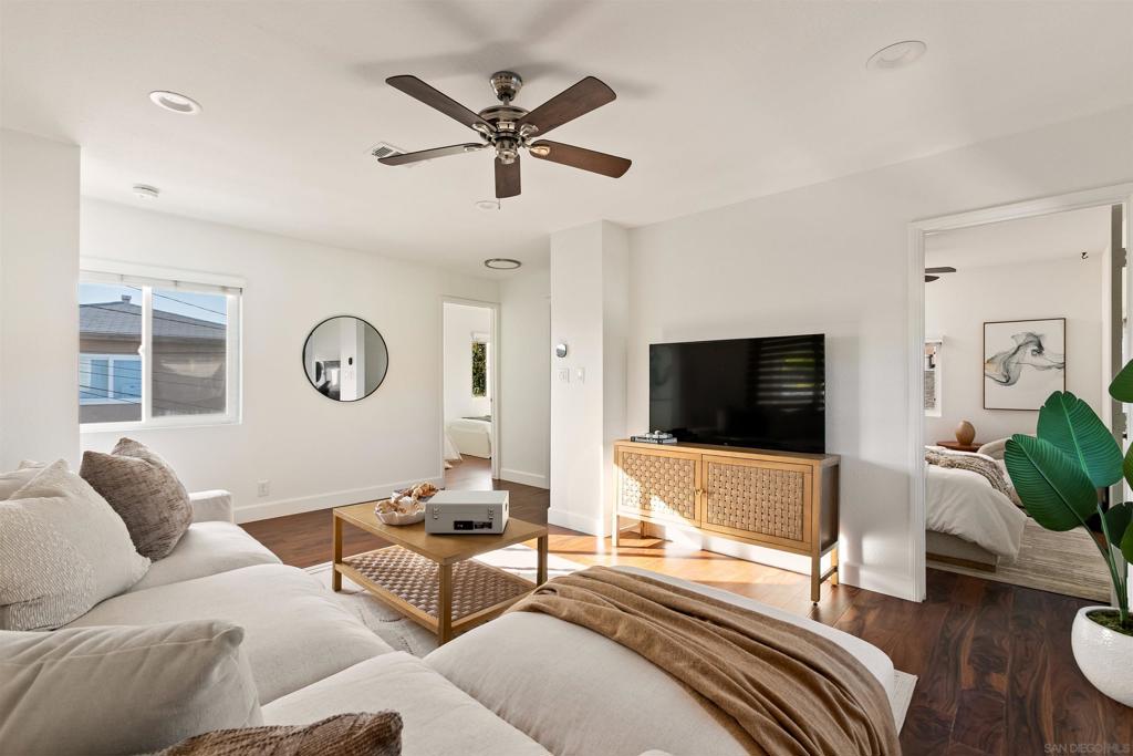 1828 Cable St - photo 13