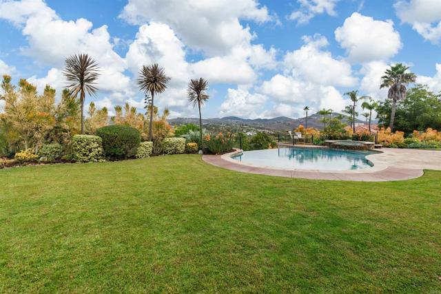 Detail Gallery Image 56 of 72 For 18102 via Ascenso, Rancho Santa Fe,  CA 92067 - 6 Beds | 6/1 Baths