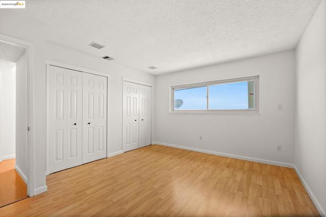 300 Locust Dr, Vallejo CA: https://media.crmls.org/mediaz/d1f3b599-4240-4973-9b25-9e4a0b4750e5.jpg