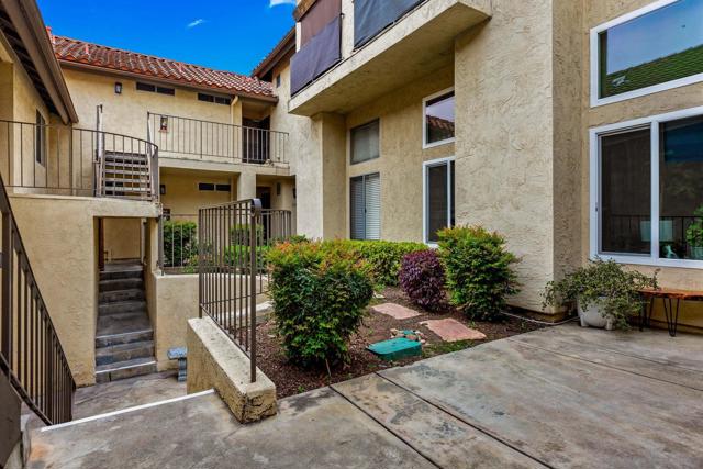 1146 Grape St, San Marcos CA: https://media.crmls.org/mediaz/d1f48c8a-fa97-4f31-bebe-0db1b52e48f8.jpg