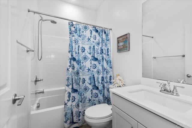 1251 Paseo Sea Breeze, San Diego CA: https://media.crmls.org/mediaz/d1f4b9a0-1279-41f8-ab2b-da232a37b6f8.jpg