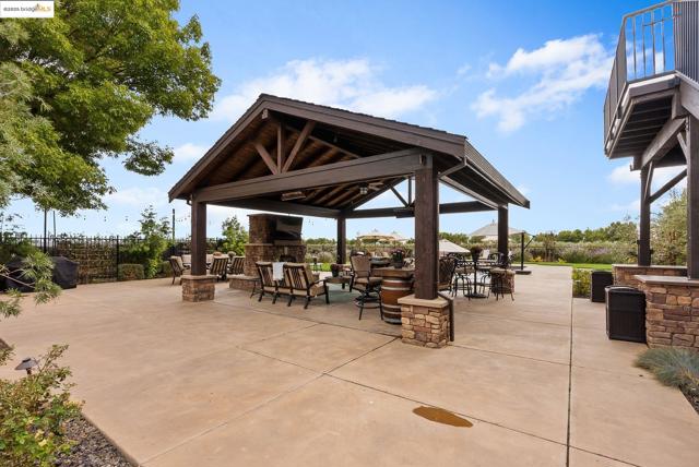 3501 Byer Road, Byron CA: https://media.crmls.org/mediaz/d1f5303a-3c8b-467d-a51e-1f581974276b.jpg