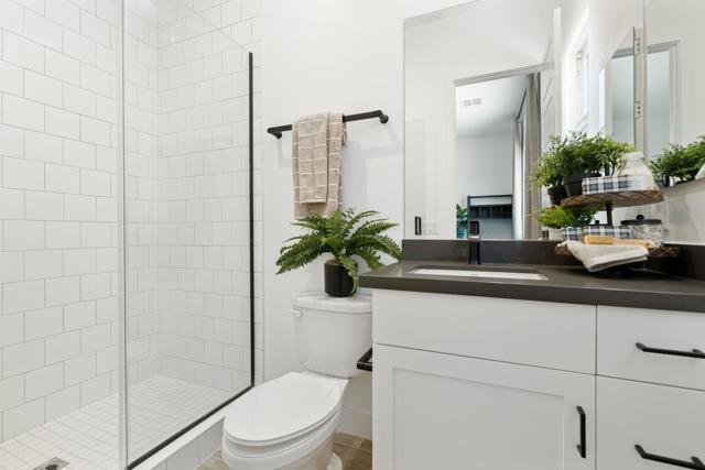 Image 32 of 48 For 57535 Cherrywood Place