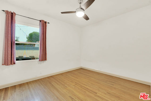 10945 Stever Street, Culver City CA: https://media.crmls.org/mediaz/d1f5d2c8-7c35-4dec-a2b1-e61283616da5.jpg