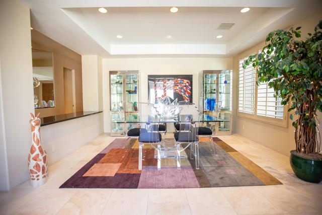 2438 S Caliente Drive, Palm Springs CA: https://media.crmls.org/mediaz/d1f5dcf8-2d67-4db6-8615-a25ca2d4a154.jpg