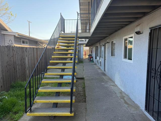 Image 1 of 10 For 2408 Empress Street