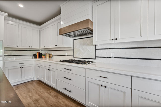 418 Fairview Avenue, Arcadia CA: https://media.crmls.org/mediaz/d1f743f9-0670-4ae2-998c-4fb452d5e773.jpg
