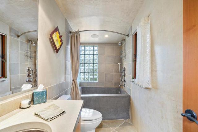 705 University Avenue, Los Altos CA: https://media.crmls.org/mediaz/d1f75124-bd19-4019-b6eb-533e10ba6969.jpg