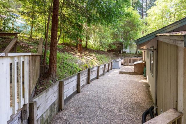 1151 Lakeside Drive, Felton CA: https://media.crmls.org/mediaz/d1f8a602-695f-41d8-a2ce-515801ebe50a.jpg
