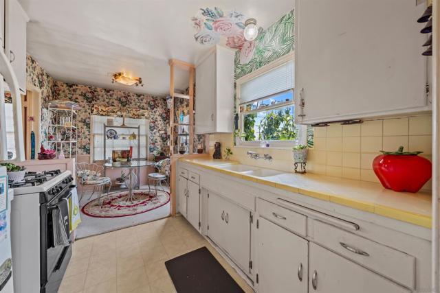 8706 Delta St, La Mesa CA: https://media.crmls.org/mediaz/d1f97ed2-4640-41d1-903f-2d2028ad2d62.jpg