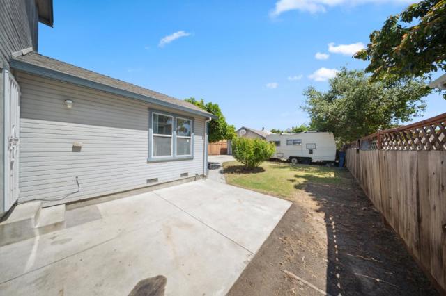 956 S 9th Street, San Jose CA: https://media.crmls.org/mediaz/d1f9a4ba-72b1-436e-8919-0ab92e2216b6.jpg