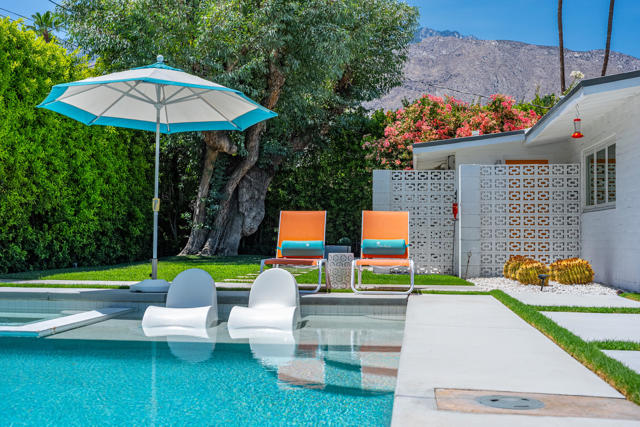 1529 S Riverside Drive, Palm Springs, CA 92264