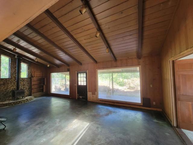 4151 Freedom Boulevard, Aptos CA: https://media.crmls.org/mediaz/d1fbe618-0b1c-49ab-b51b-23b5f1d5e61c.jpg