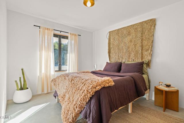 1107 S Rice Road, Ojai CA: https://media.crmls.org/mediaz/d1fd4352-789e-4c26-801b-2f652c6e4022.jpg
