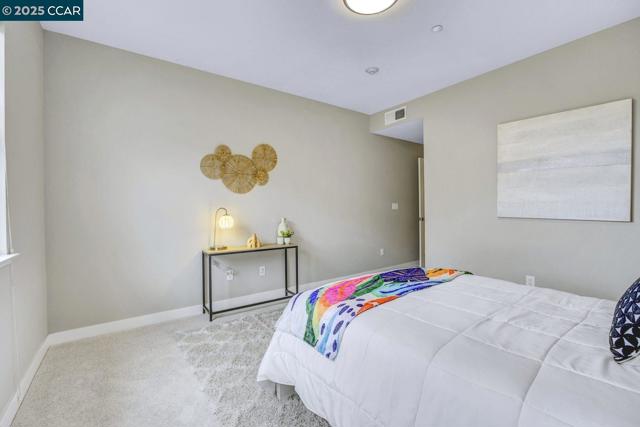 6130 Old Quarry Loop, Oakland CA: https://media.crmls.org/mediaz/d1fda40e-e1c3-46d1-9f0d-f42ed32dc6f8.jpg