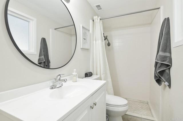 Detail Gallery Image 24 of 32 For 9452 Larrabee Ave, San Diego,  CA 92123 - 4 Beds | 3 Baths