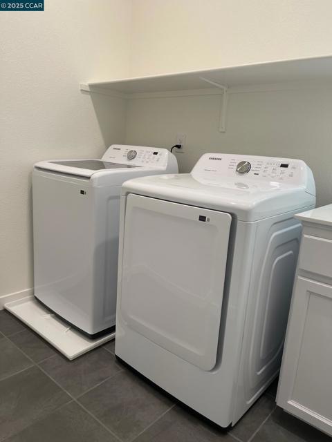 4786 Cantrell Dr, Folsom CA: https://media.crmls.org/mediaz/d1fea924-a619-4bac-b4ac-8613b874ed47.jpg