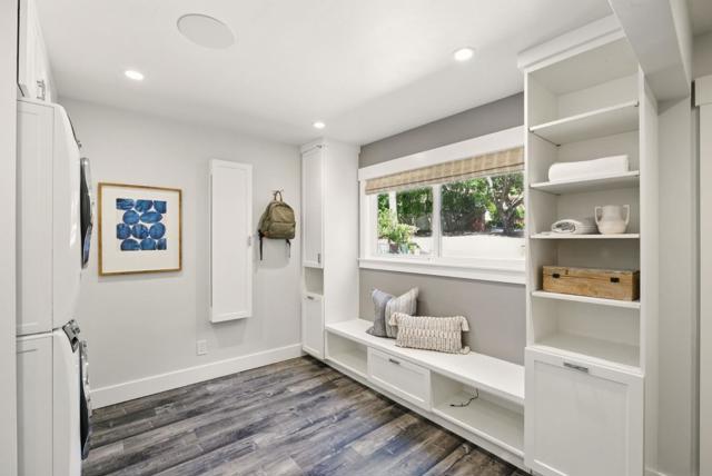 13945 Vista Regina, Saratoga CA: https://media.crmls.org/mediaz/d2012416-e503-4936-8658-5abcc061f042.jpg