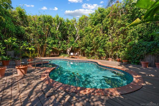 13635 Pine Needles, Del Mar CA: https://media.crmls.org/mediaz/d201e081-e0f2-4de9-8f67-f962160795ab.jpg