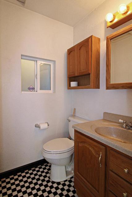 778 Mission Ridge Drive, Manteca CA: https://media.crmls.org/mediaz/d20213d7-e87f-40e8-a092-a35079c2f7c1.jpg