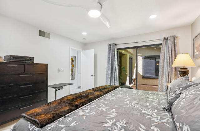 Image 9 of 20 For 43344 Mondavi Court A