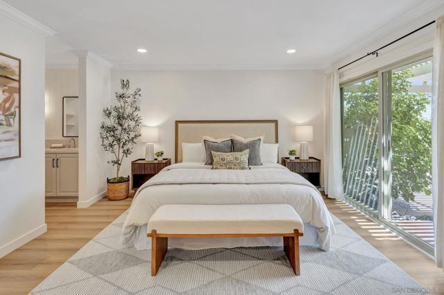 12880 Circulo Dardo, San Diego CA: https://media.crmls.org/mediaz/d203aeb0-f7f0-4614-b882-57cc5224071c.jpg