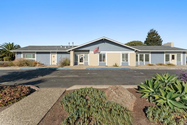643 Peartree Drive, Watsonville CA: https://media.crmls.org/mediaz/d2041242-9427-4917-a77a-75c70f4be20d.jpg