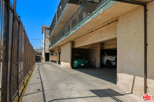 8307 S Figueroa Street, Los Angeles CA: https://media.crmls.org/mediaz/d204e4db-746a-42ed-bace-134fd9f09087.jpg