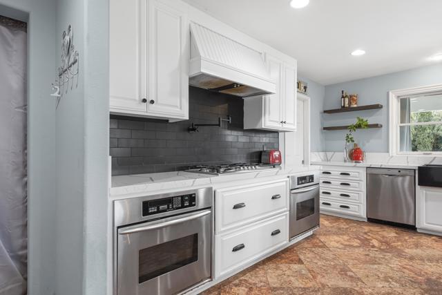 Detail Gallery Image 20 of 75 For 22053 Highland St, Wildomar,  CA 92595 - 5 Beds | 3/2 Baths