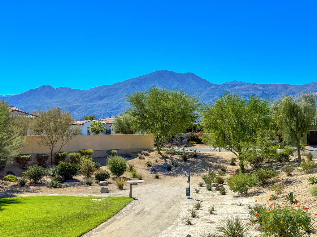 MLS #219137277DA image #32
