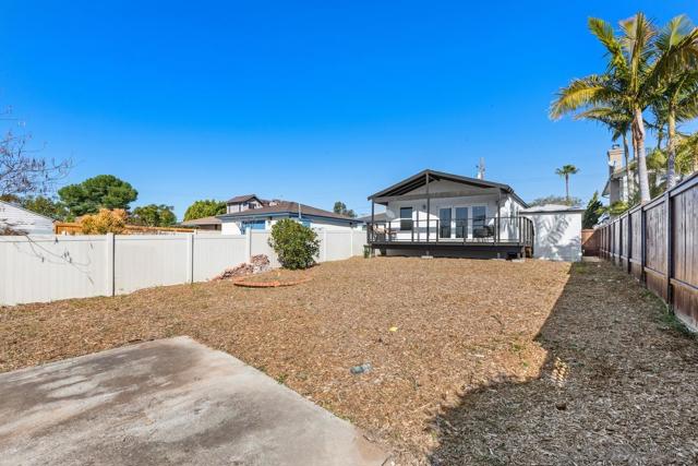 3669 Kalmia St, San Diego CA: https://media.crmls.org/mediaz/d205b88b-a1ab-43ce-a9b6-8562c5c0531f.jpg