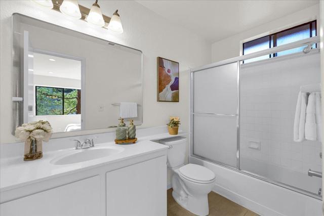 34791 Dorado, Fremont CA: https://media.crmls.org/mediaz/d206ab35-cedd-427b-b58f-05c0d7ac9090.jpg