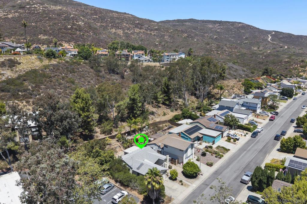 MLS #250035175SD img 31