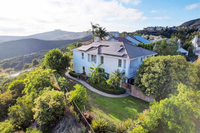 1649 Portside Place, San Marcos CA: https://media.crmls.org/mediaz/d207cba1-8799-432d-9647-7c8cccf6444a.jpg