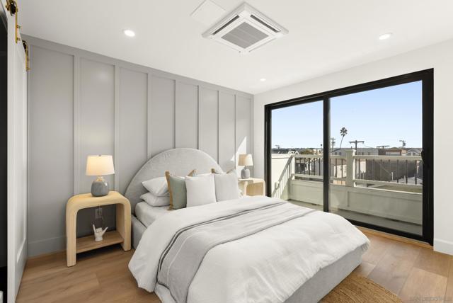 720 Nantasket Ct, San Diego CA: https://media.crmls.org/mediaz/d20906d1-8029-4a9f-ad8b-a01f267d314f.jpg